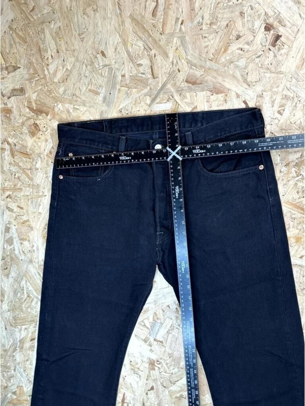 Levis 501 Original Fit Jeans Mens 38x29 Dark Wash Indigo Blue Denim Button Fly